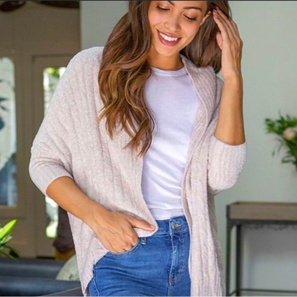 Barefoot Dreams Sweaters - Barefoot Dreams CozyChic Lite Cable Shrug Cardigan in Faded Rose/Pearl Small